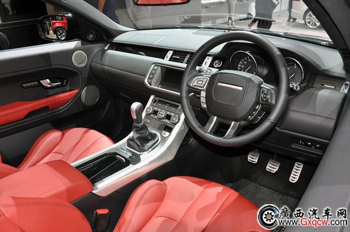 Range-Rover_Evoque_Convertible_Concept_2012Geneva_014_373407_m.jpg